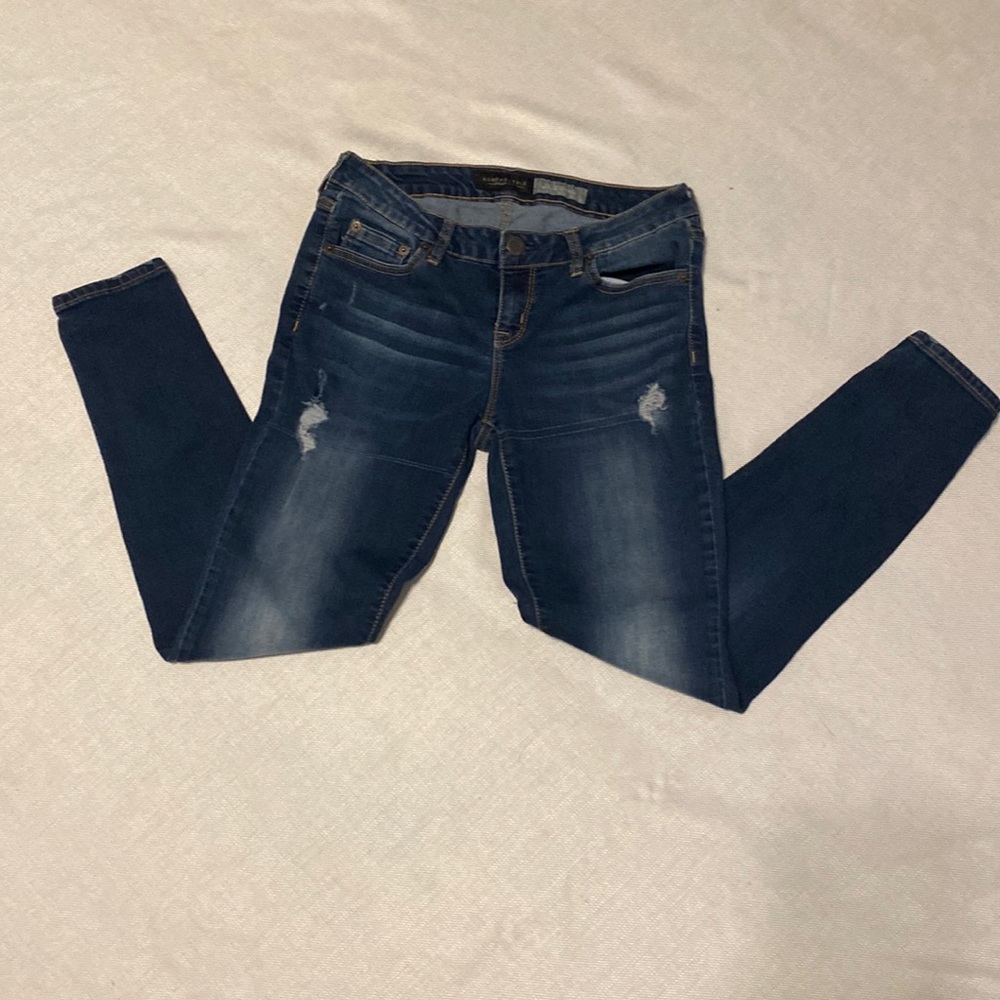 Aeropostale Jeggings Size 8 Reg  blue distressed denim EUC